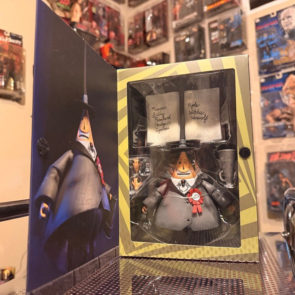 NECA ULTIMATE MAYOR OF HALLOWEEN TOWN The Nightmare Before Christmas 7" Figure